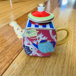 Vintage Miniature Vivian Chan Teapot